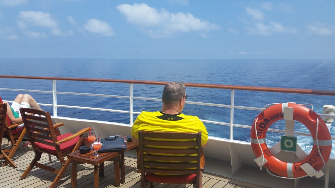 AIDAaura-Ocean_Bar-1