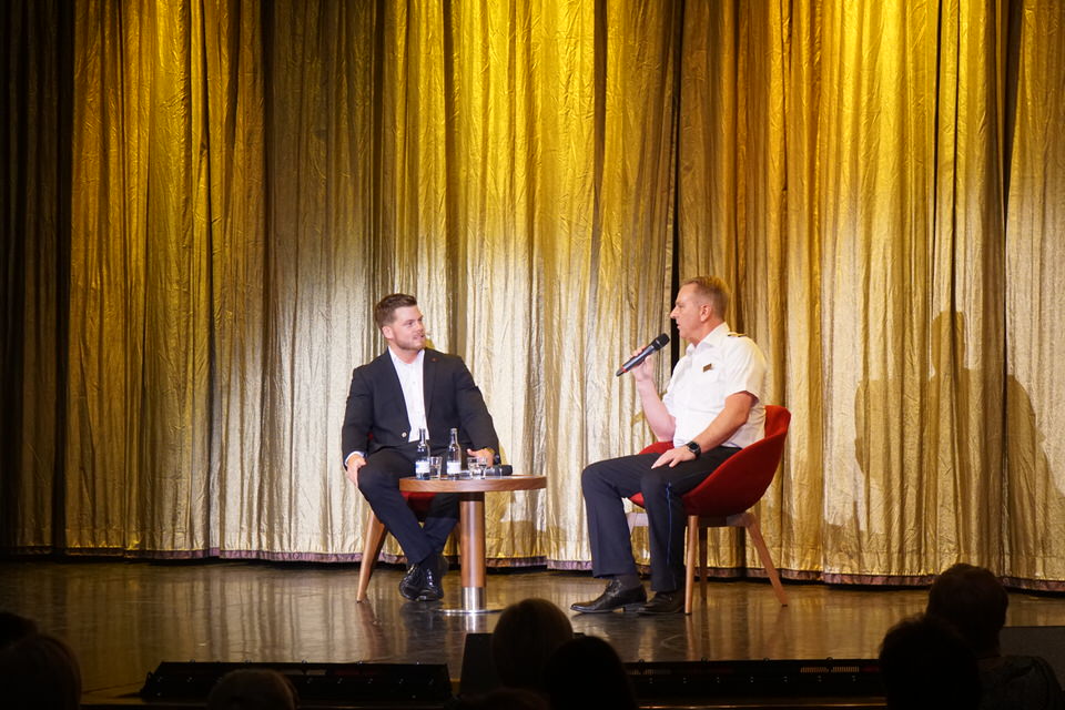 AIDA-Theater-Kapitaen_Vorstellung-1